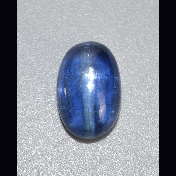 Kyanite cat's eye 5.87 ct.