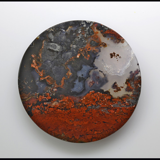 Agata muschiata indonesiana 63.89 ct.