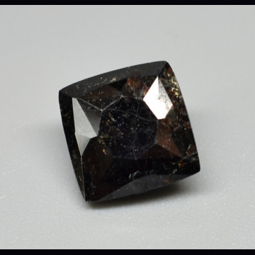 Aenigmatite 2.66 ct.