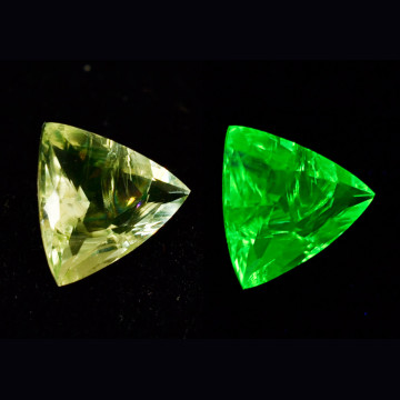 Vetro all'uranio 1.31 ct.