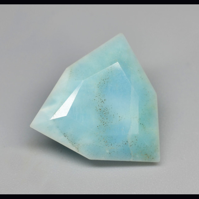 Aragonite azzurra 14.93 ct.