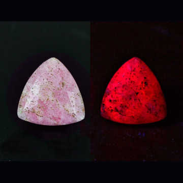 Tugtupite 2.31 ct.
