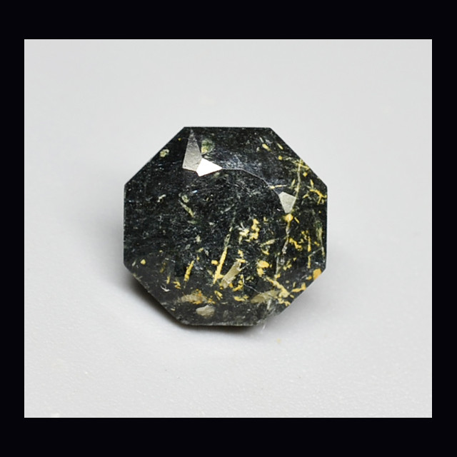 Hedenbergite 3.10 ct.