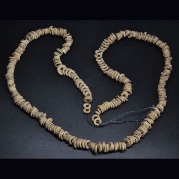 Paleolithic ostrich egg beads 35 gr.