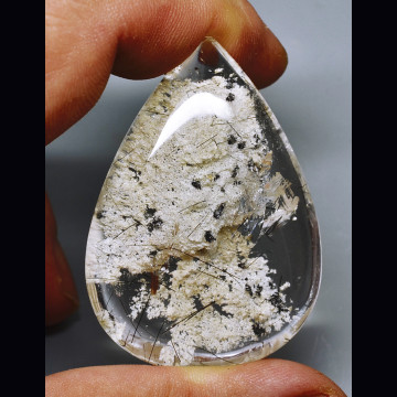 Quarzo con ematite a rutilo 174.37 ct.