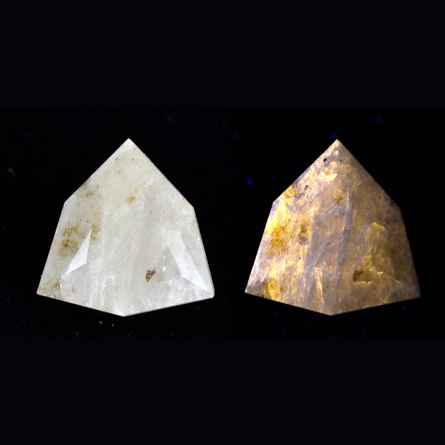 Tremolite 9.97 ct.