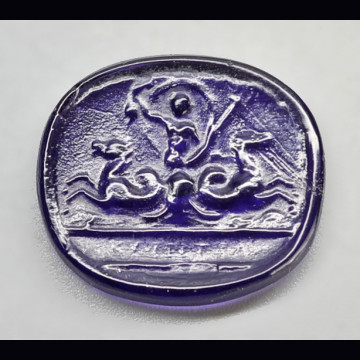 Glass cameo Neptune 8.93 ct.