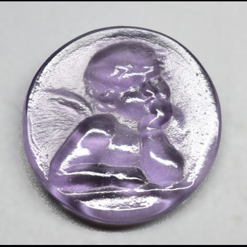 Glass cameo Raphael's angel 11.04 ct.