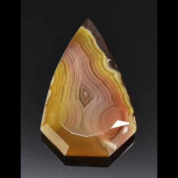 AGATA COYAMITO  29.89 ct.