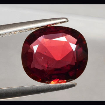 Spinello rosso  2.51 ct.