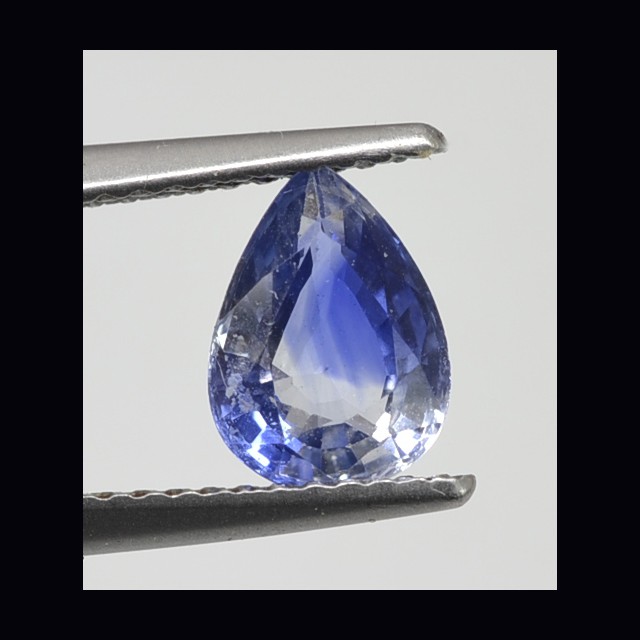 Blue sapphire  1.38 ct.