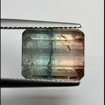 Bicolor tourmaline  6.80 ct.