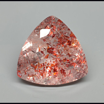 Fire Quartz  7.82 ct.