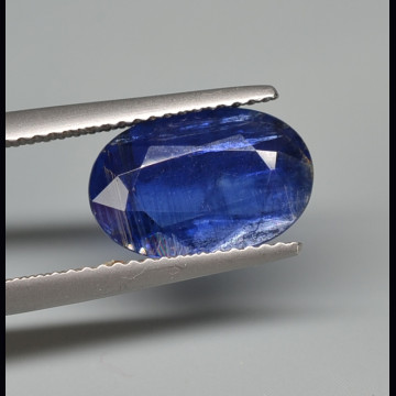 Kyanite  4.10 ct.