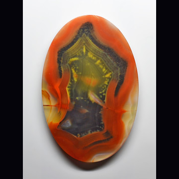 Condor agate  89.17 ct.