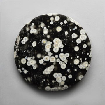 Ossidiana cosmica 40.01 ct.